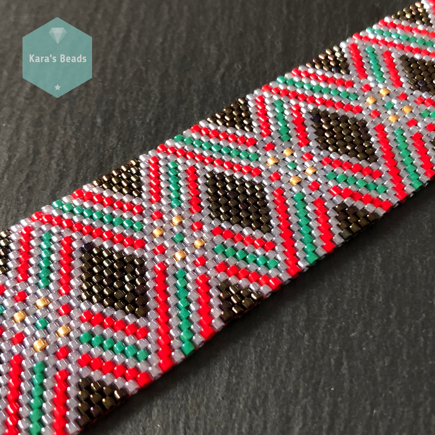 CHRISTMAS TARTAN RIBBON Even Count Peyote Pattern