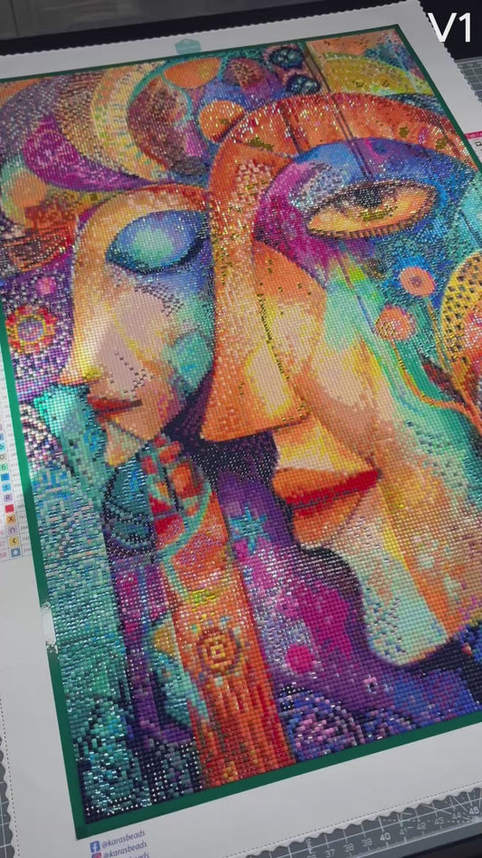 Kaleidoscope Queens – Royalty-Free Diamond Art – 40x60cm – Square