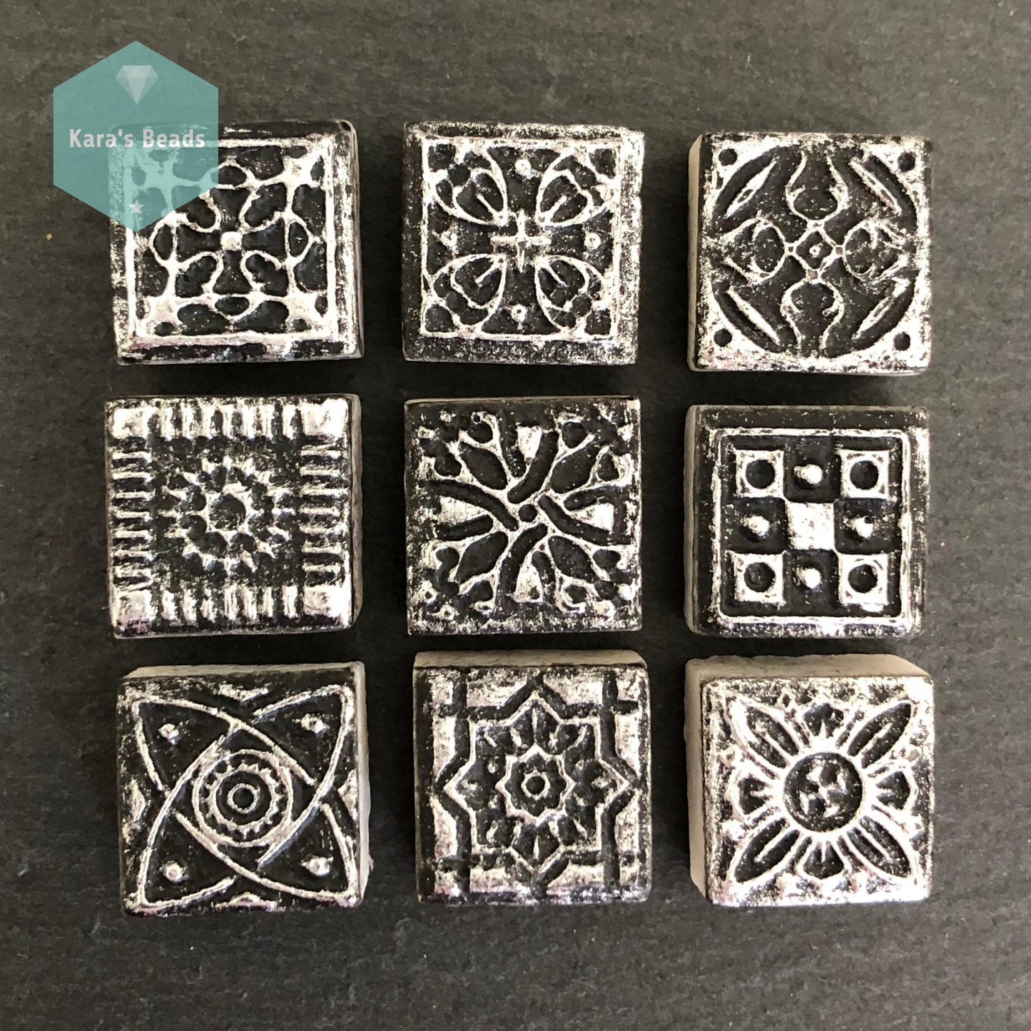 15x15 mm Ceramic Tile Random Pattern 1 pc