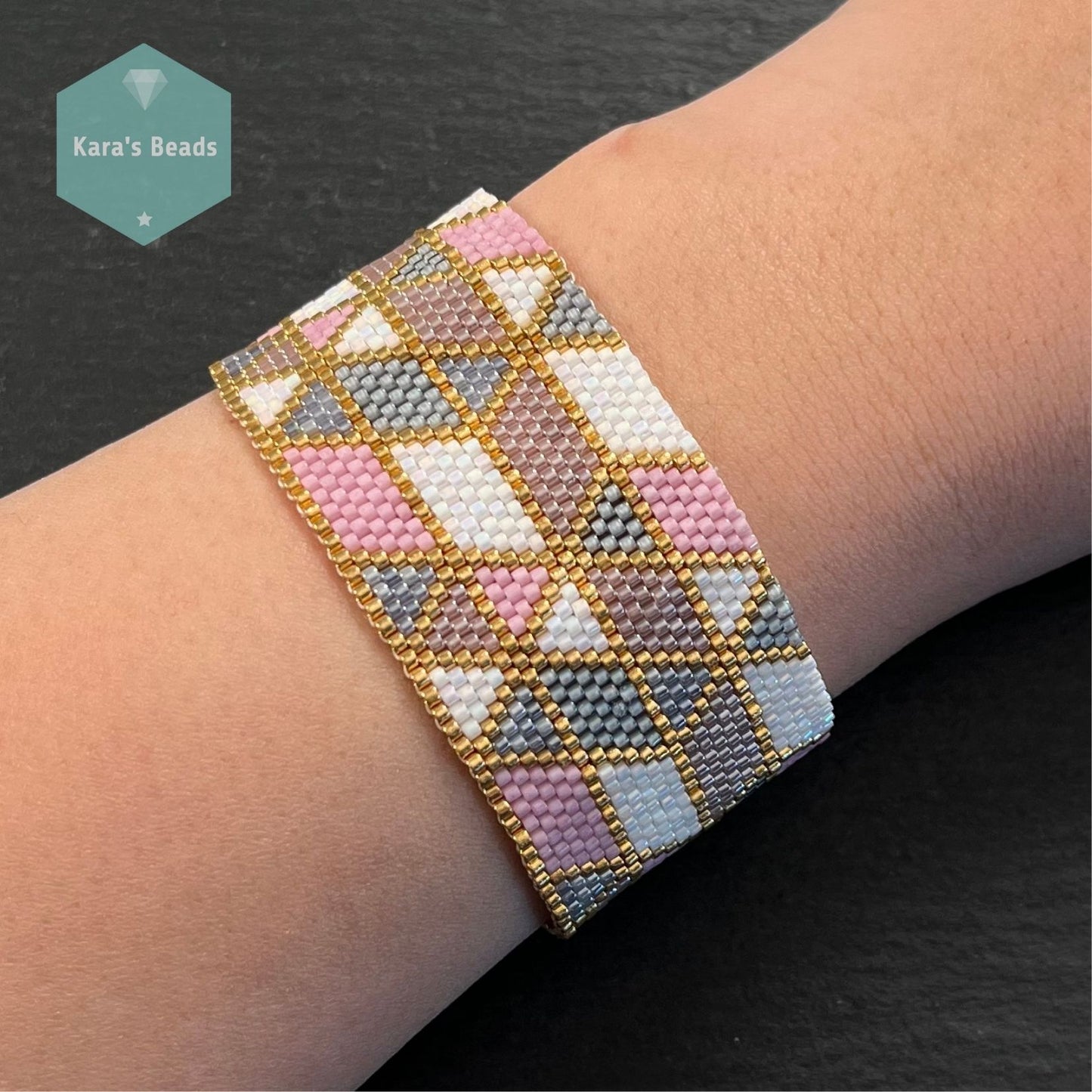 ROSY ABSTRACT Even Count Peyote Pattern