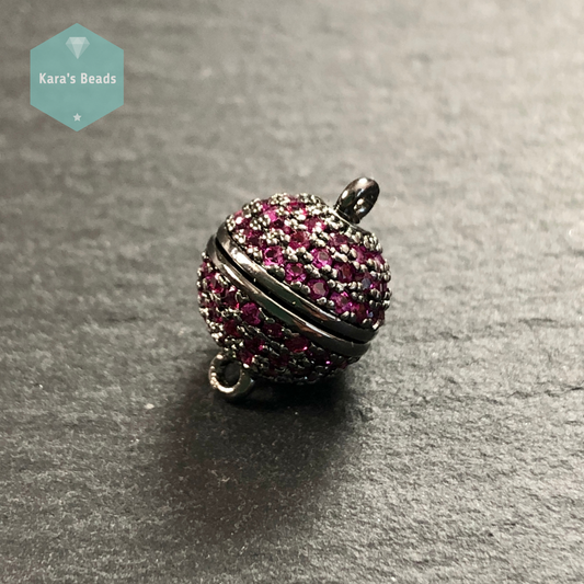 10 mm Black with Fuchsia Zircon Round Strong Magnetic Clasp 1 pc